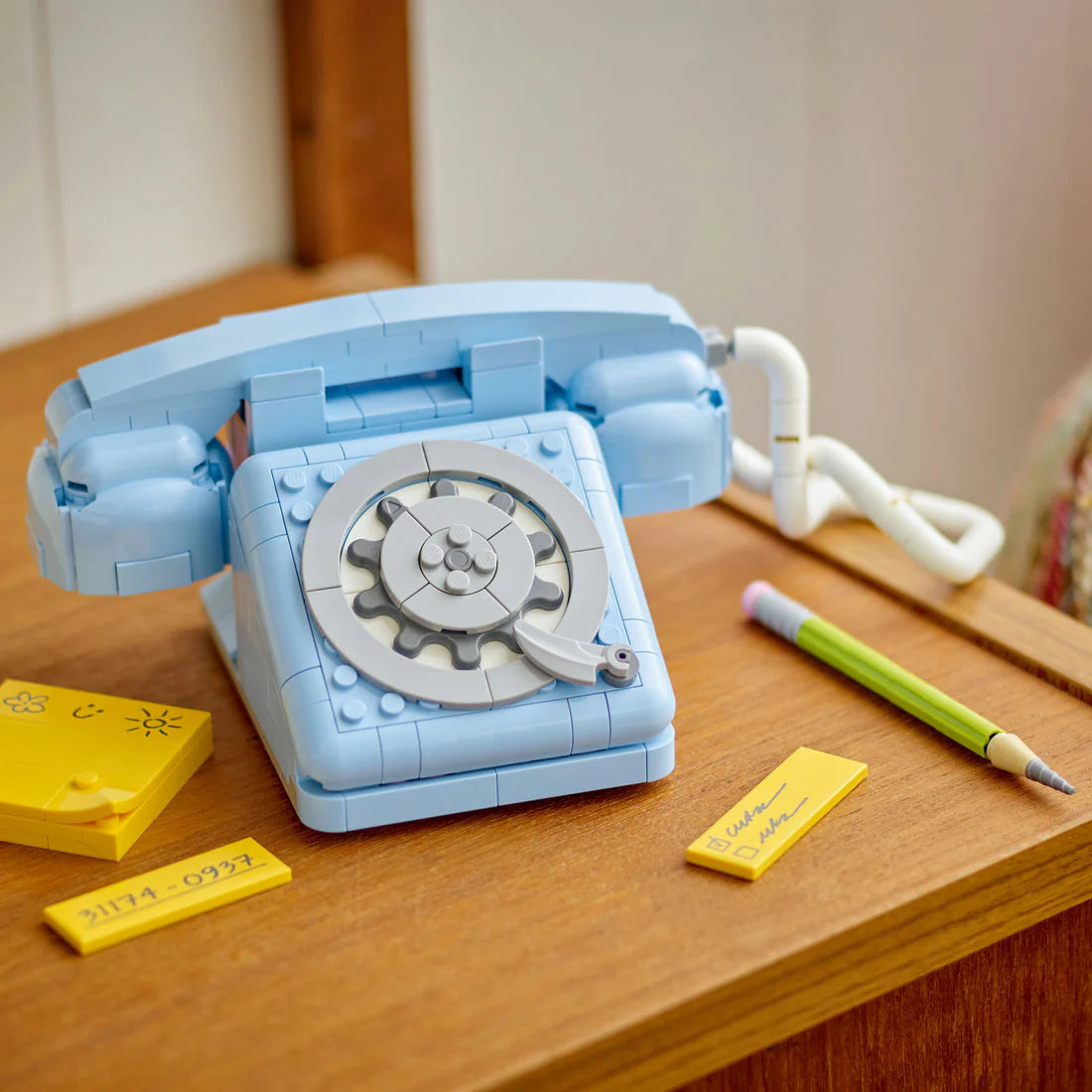 RETRO TELEPHONE