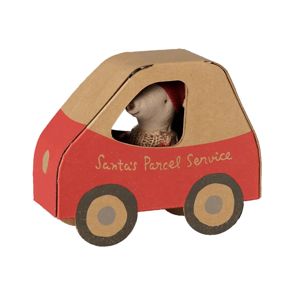 CHRISTMAS MOUSE, LITTLE SISTER IN CAR BOX