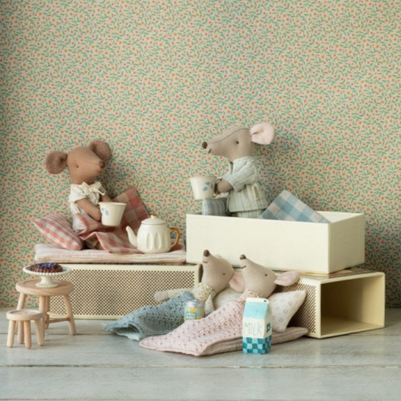 BIG SISTER MOUSE IN MATCHBOX - FLORAL BLOOMERS
