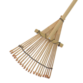 CHILDREN'S BAMBOO LAWN RAKE