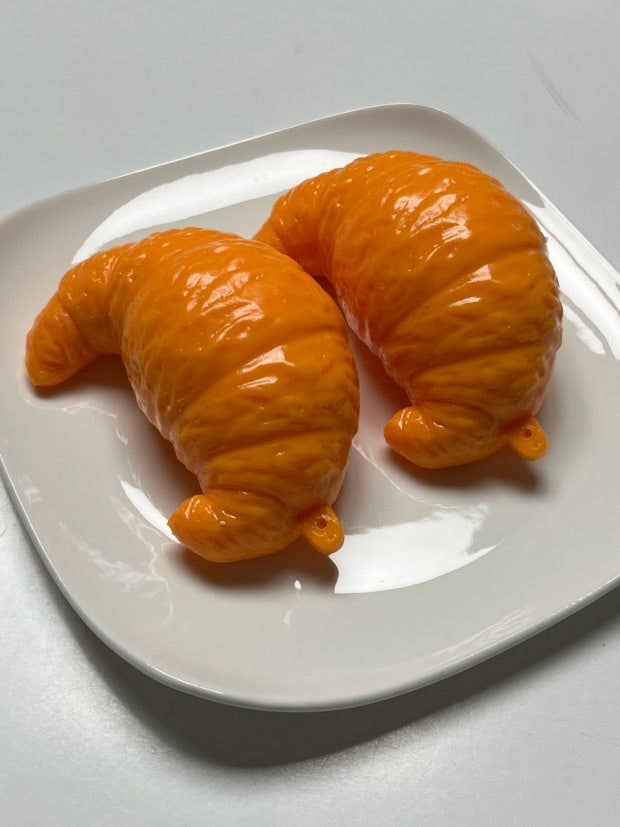 CROISSANT CRUNCH SQUISHY