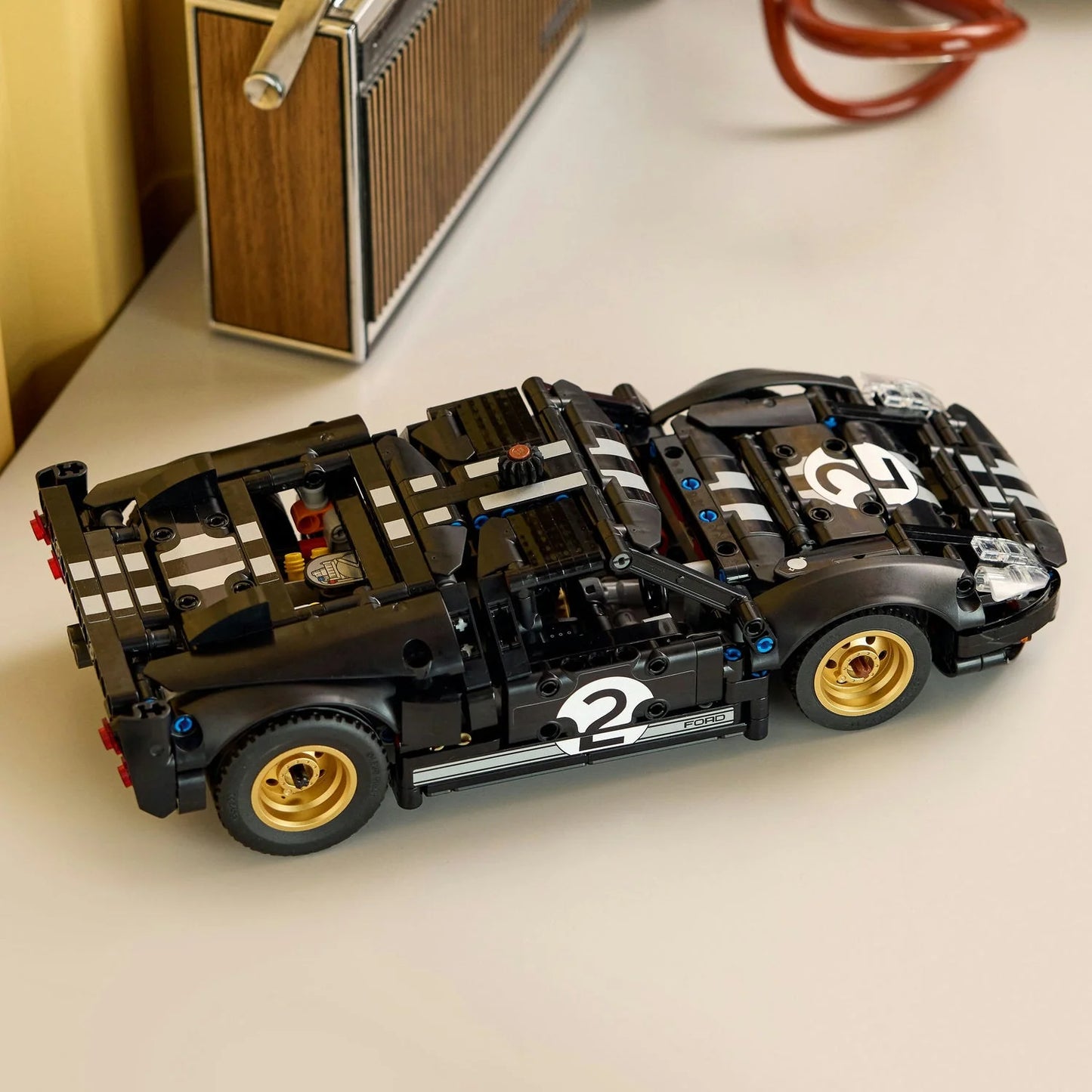 1966 FORD GT40 MKII RACE CAR