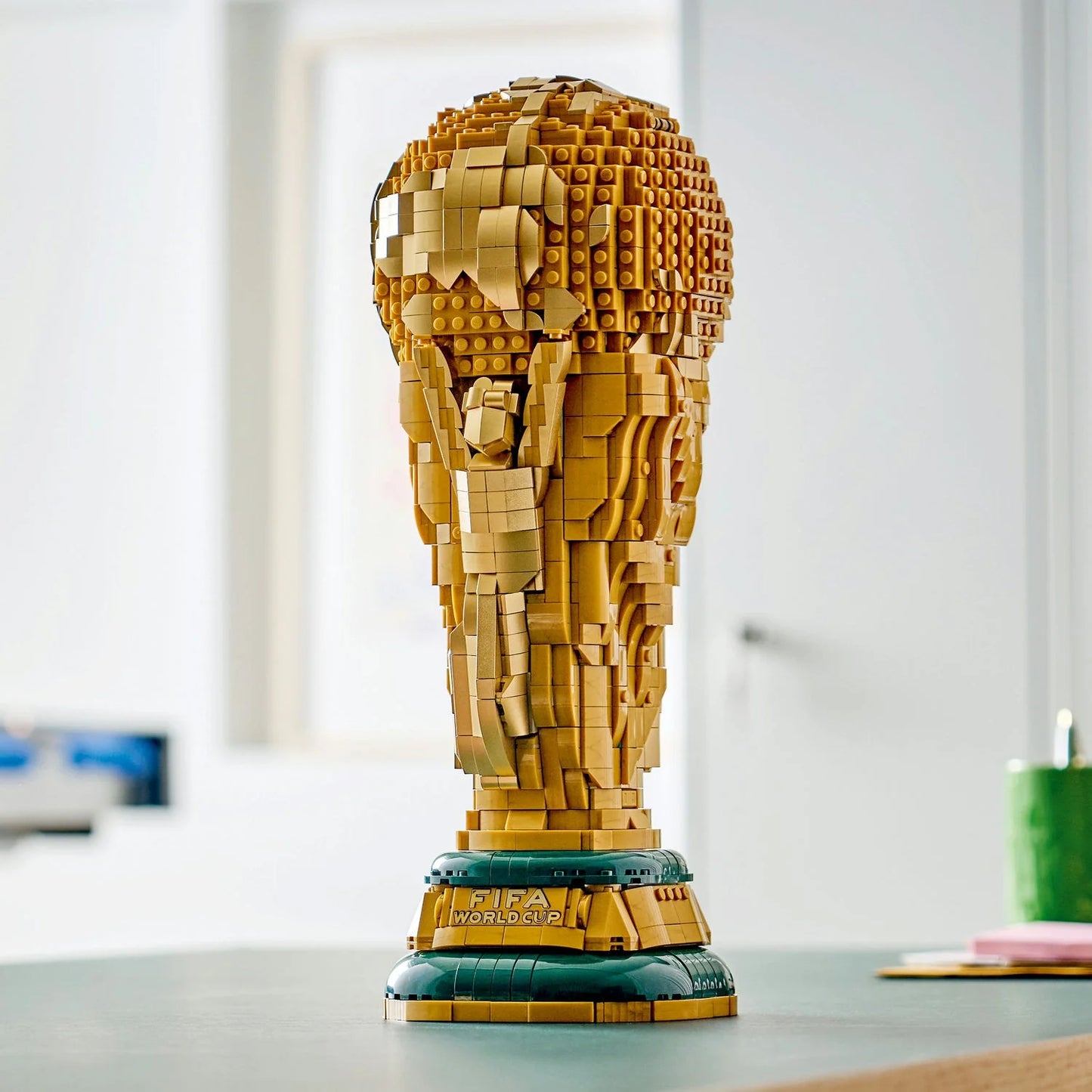 FIFA WORLD CUP OFFICIAL TROPHY
