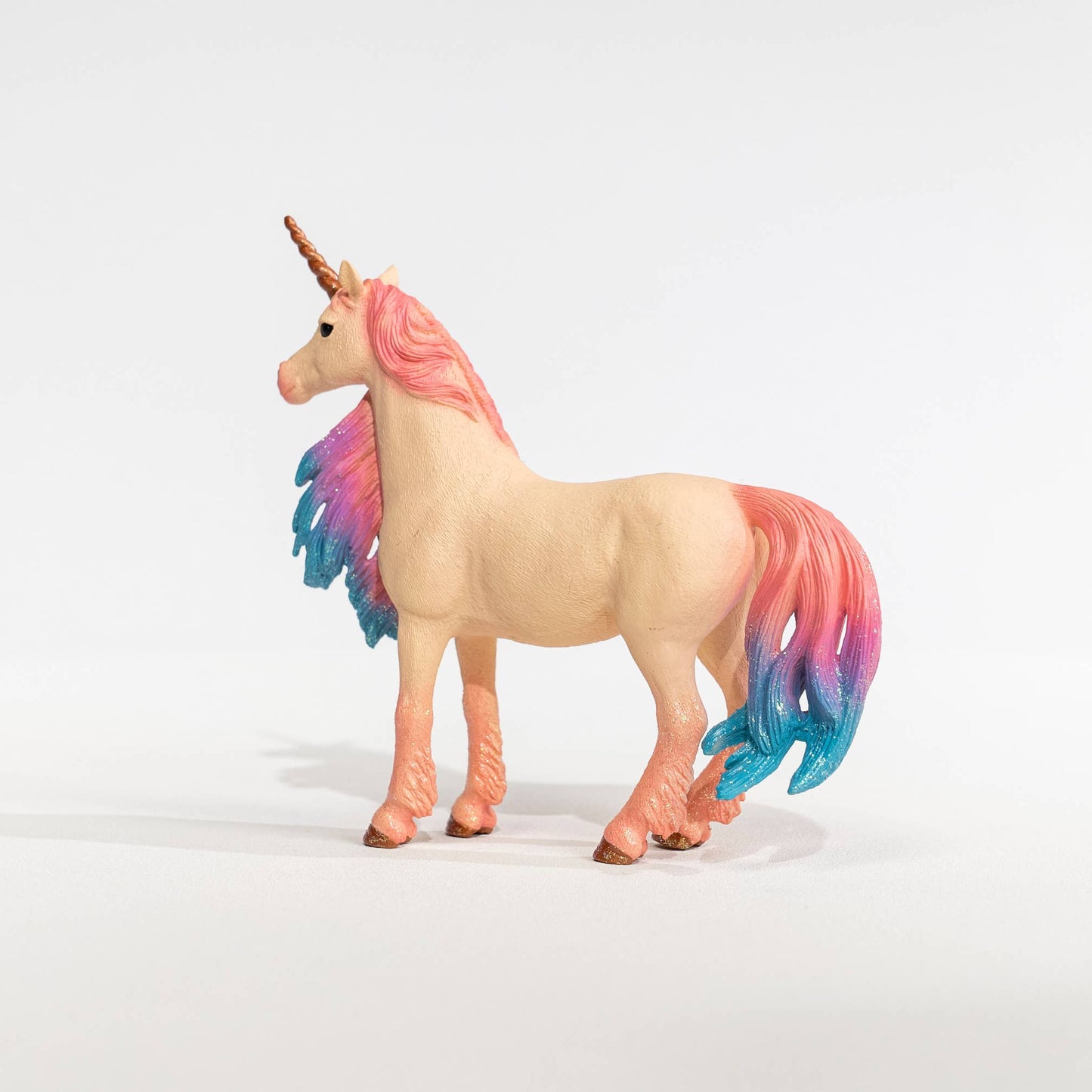 MARSHMALLOW UNICORN MARE