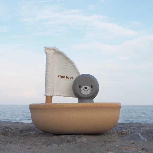 ARTIC SEAL SAILING BOAT BATH TOY