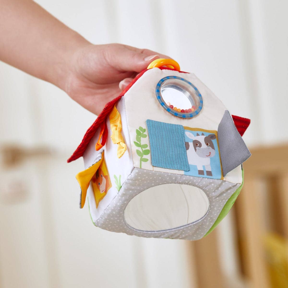 FARMYARD PLAY CUBE