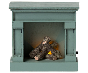 MAILEG MOUSE FIREPLACE -VINTAGE BLUE