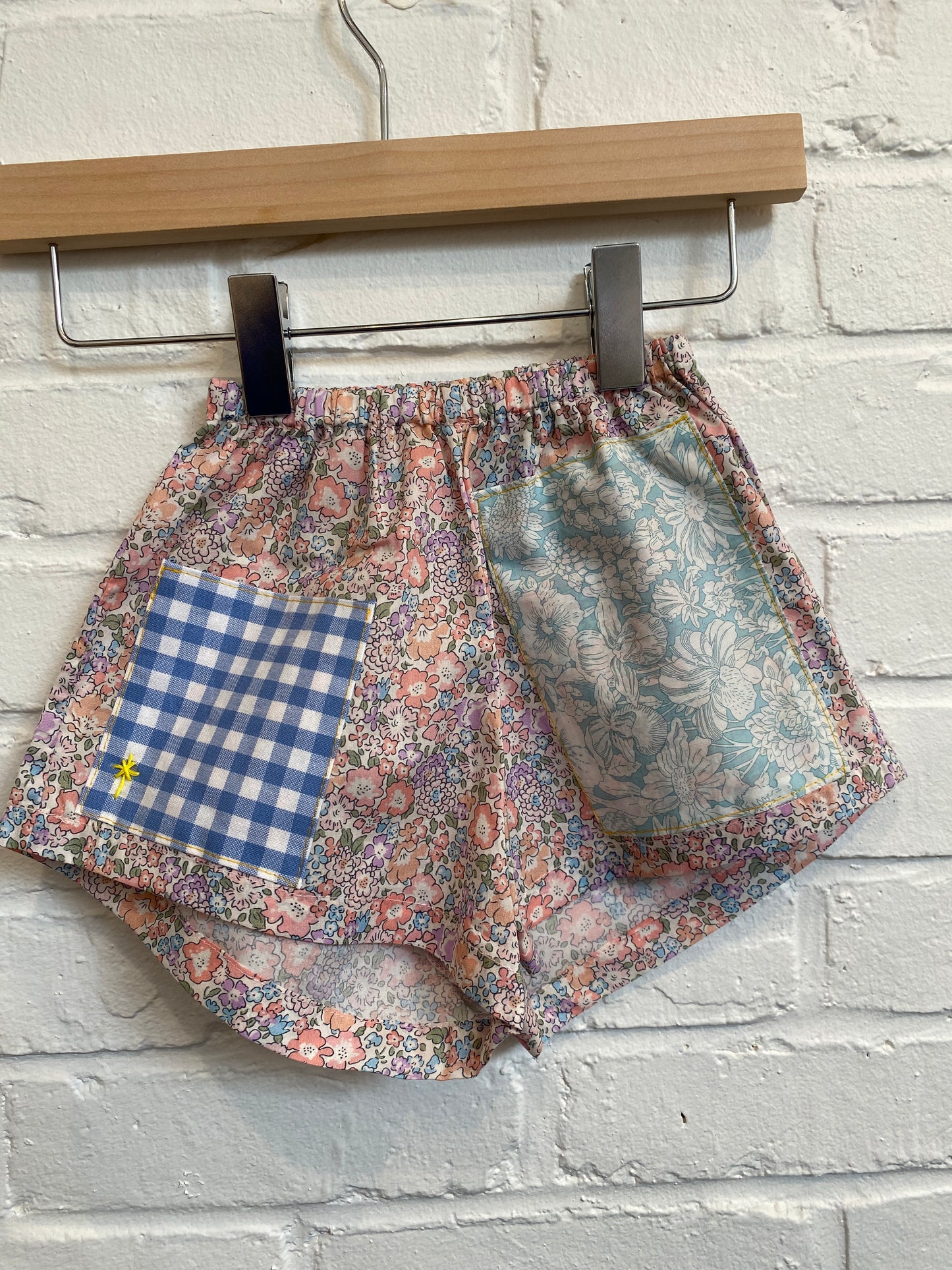 NELLIESOO SHORTS - SIZE 0-1.5 YRS