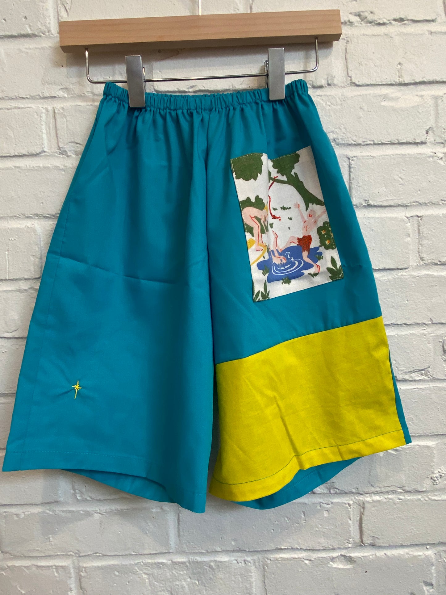 NELLIESOO SHORTS - SIZE 8-10 YRS