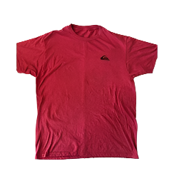 VINTAGE QUICKSILVER T SHIRT - RED