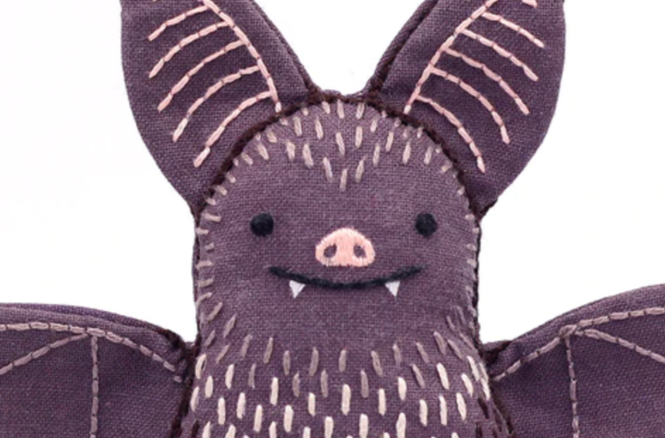 EMBROIDERY STARTER KIT LEVEL 1 - BAT