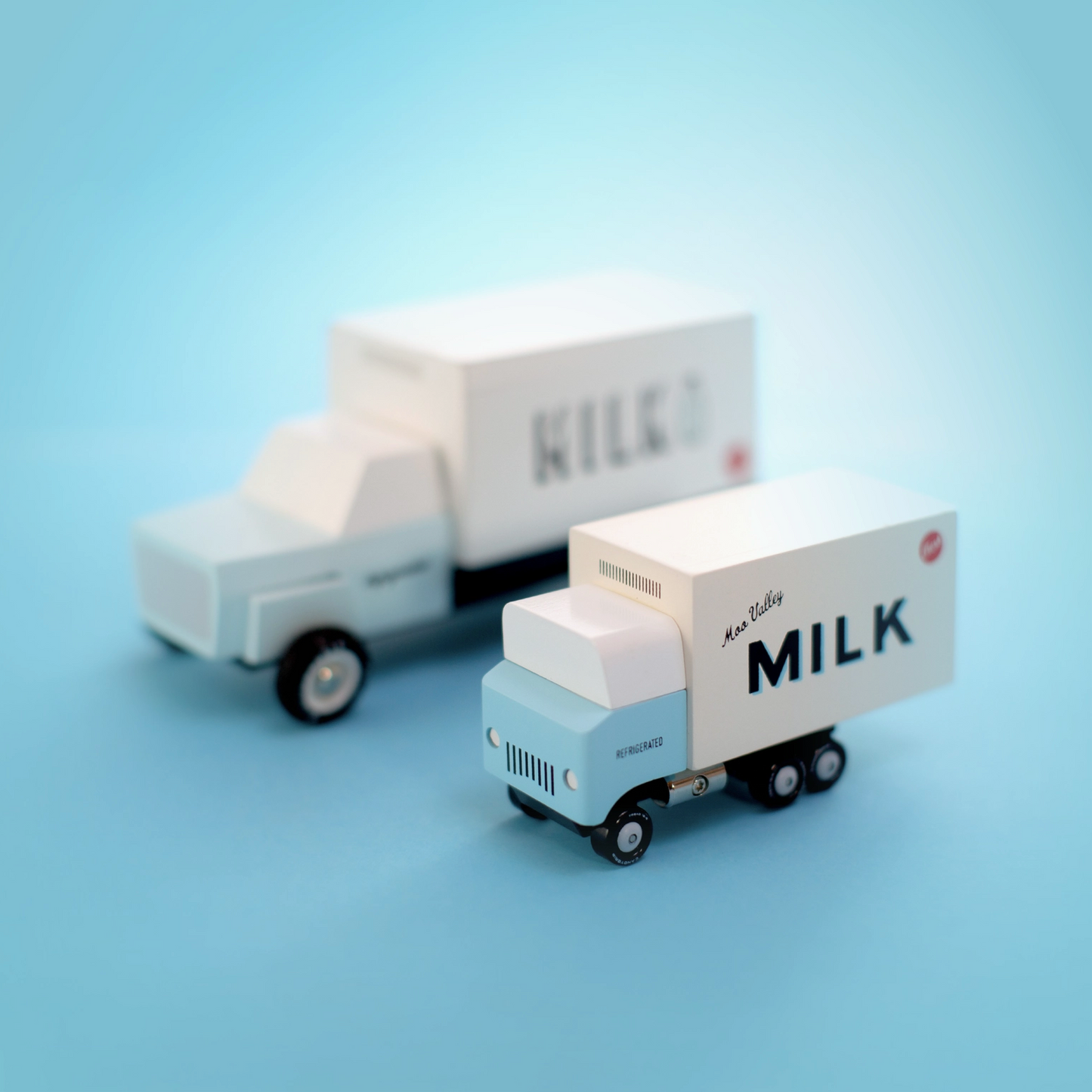 CANDYLAB MILK TRUCK