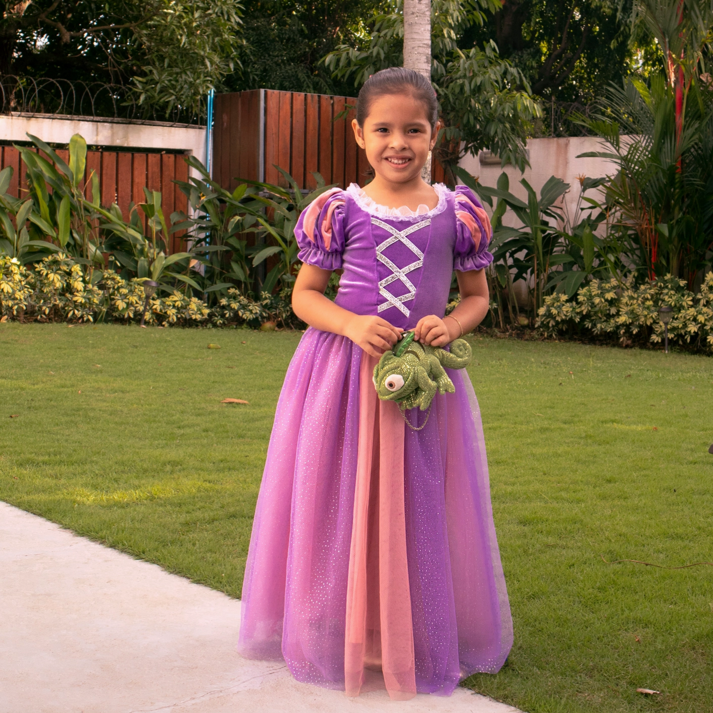 PRINCESS RAPUNZEL DRESS UP COSTUME