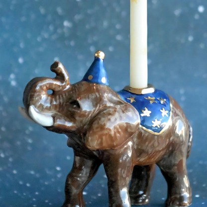 MIDNIGHT ELEPHANT TOPPER