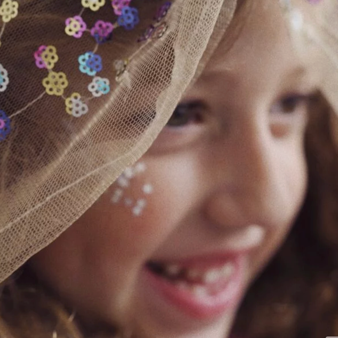 SEQUIN EMBROIDERED CAPE - MULTICOLORED