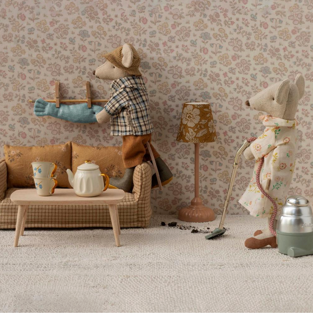 GRANDDAD MOUSE DOLL