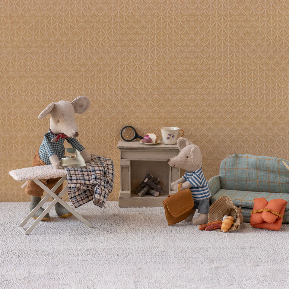 MAILEG IRON & IRONING BOARD - MOUSE