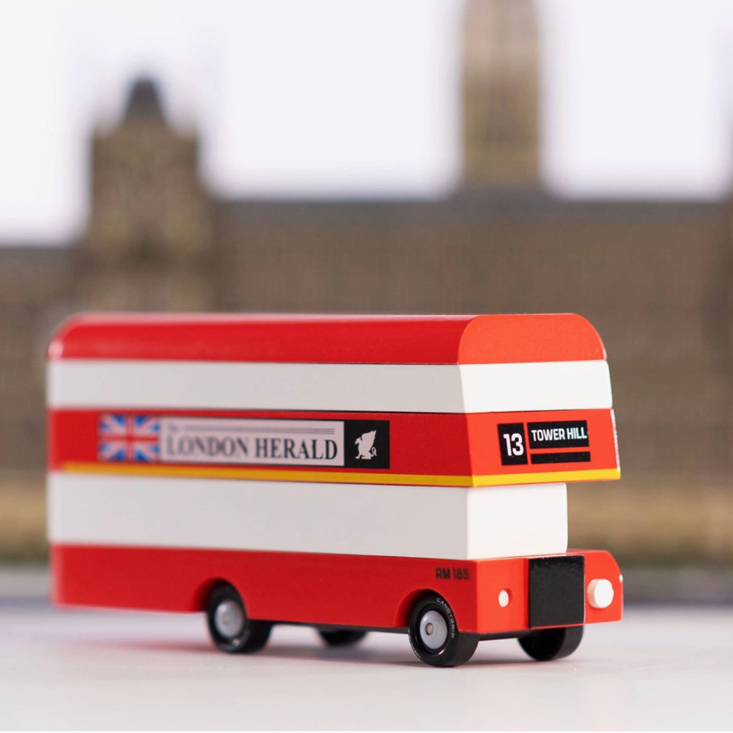 CANDYLAB LONDON BUS