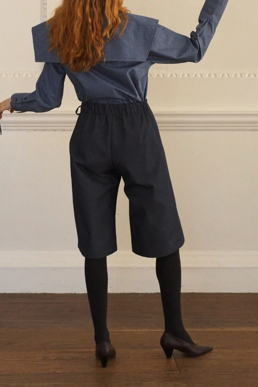 DENIM APRON SHORTS