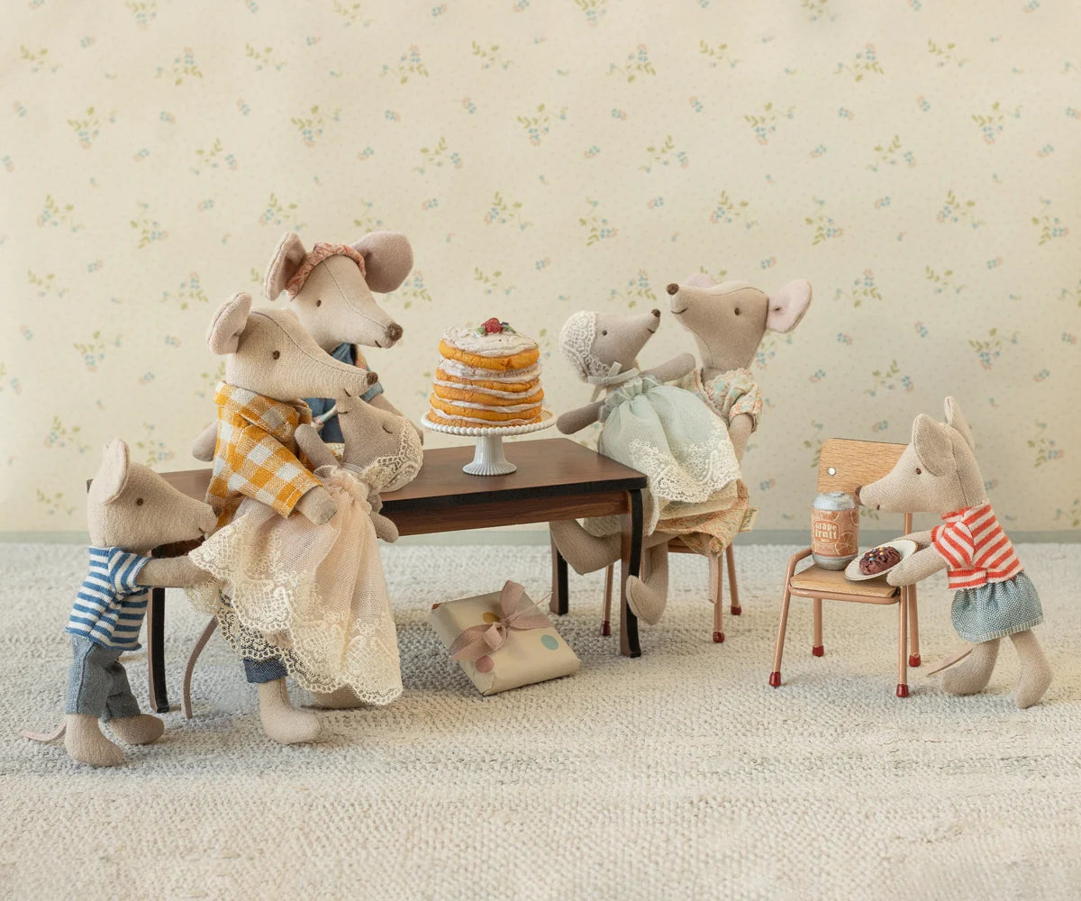 BABY MOUSE IN GOWN - MINT