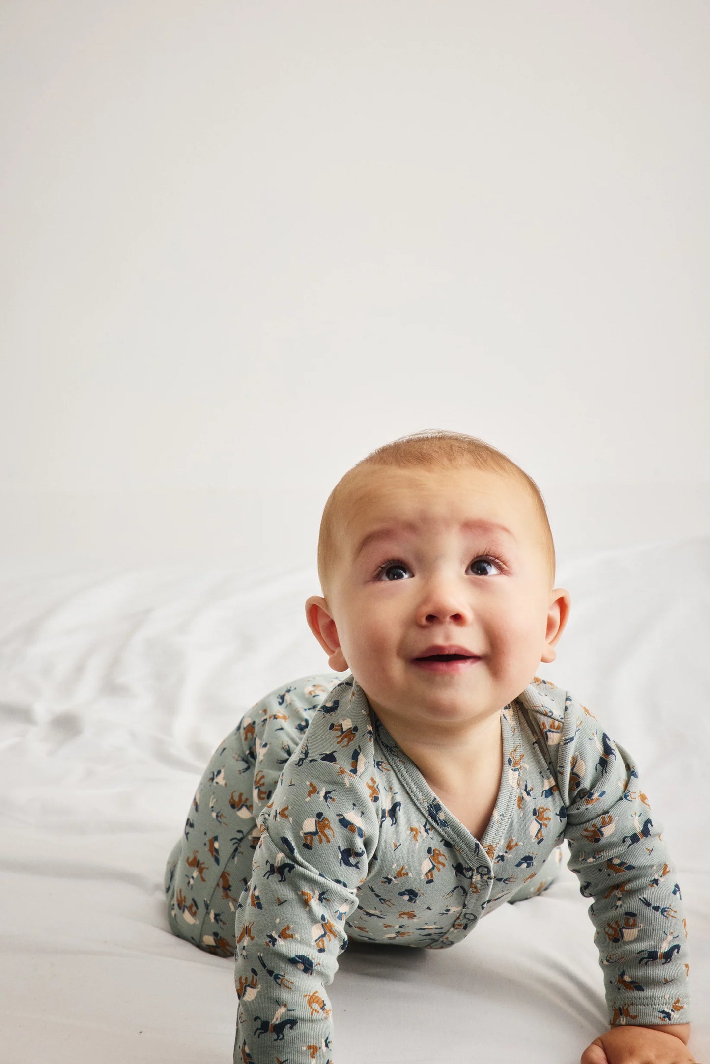 BABY FOOTED ONE-PIECE ONESIE - ONSEN CIRCUS