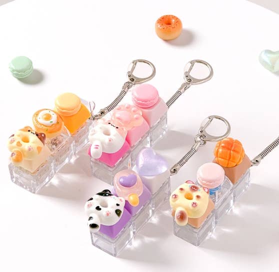 DIY KEYBOARD KEYCHAIN KIT - CLICKABLE FIDGET