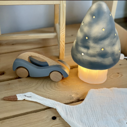 SMALL TOADSTOOL LAMP