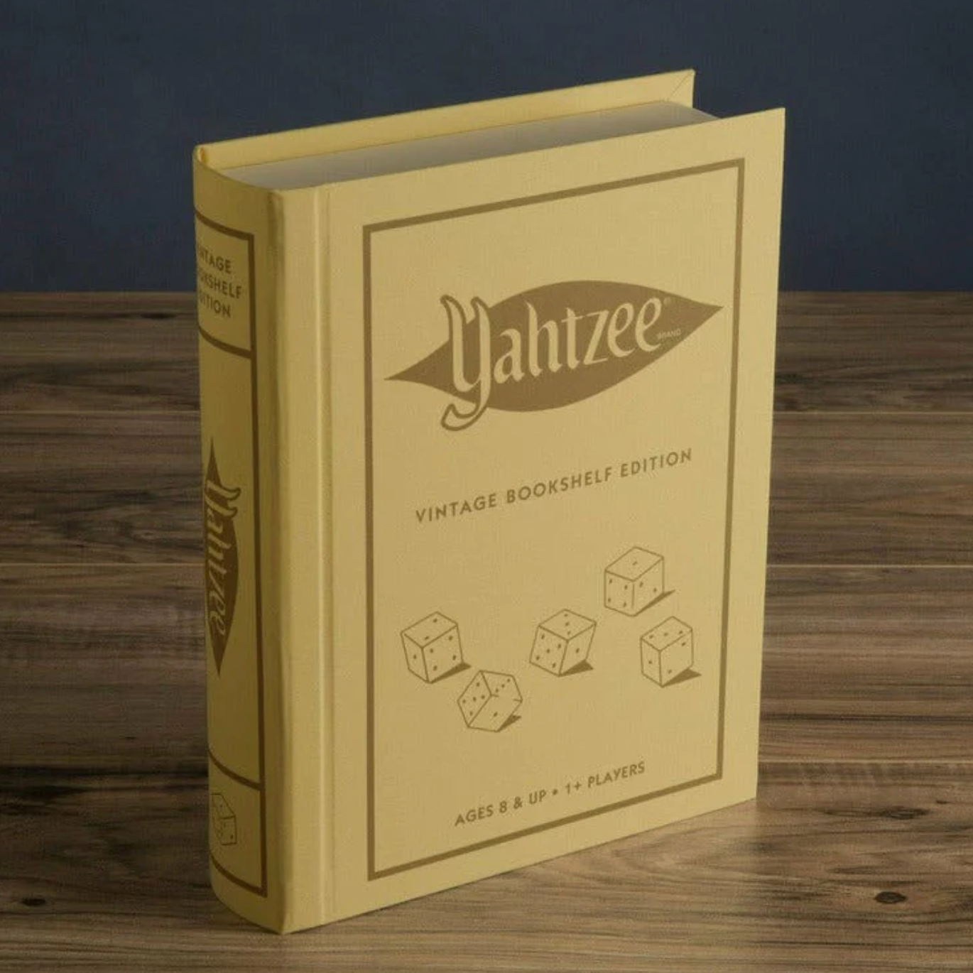 VINTAGE BOOKSHELF - YAHTZEE