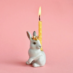 ROYAL WHITE RABBIT CAKE TOPPER