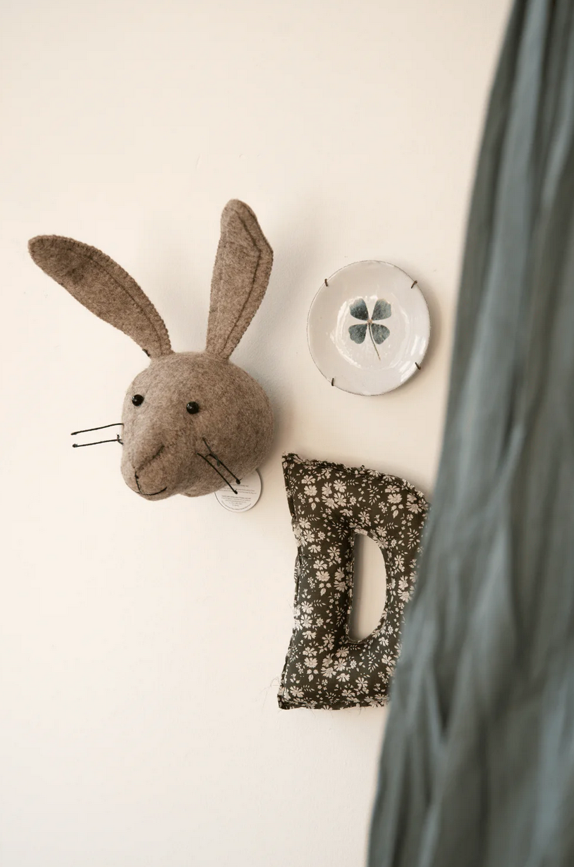 MINI GREY HARE HEAD