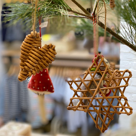 HANDMADE WICKER HEART ORNAMENT