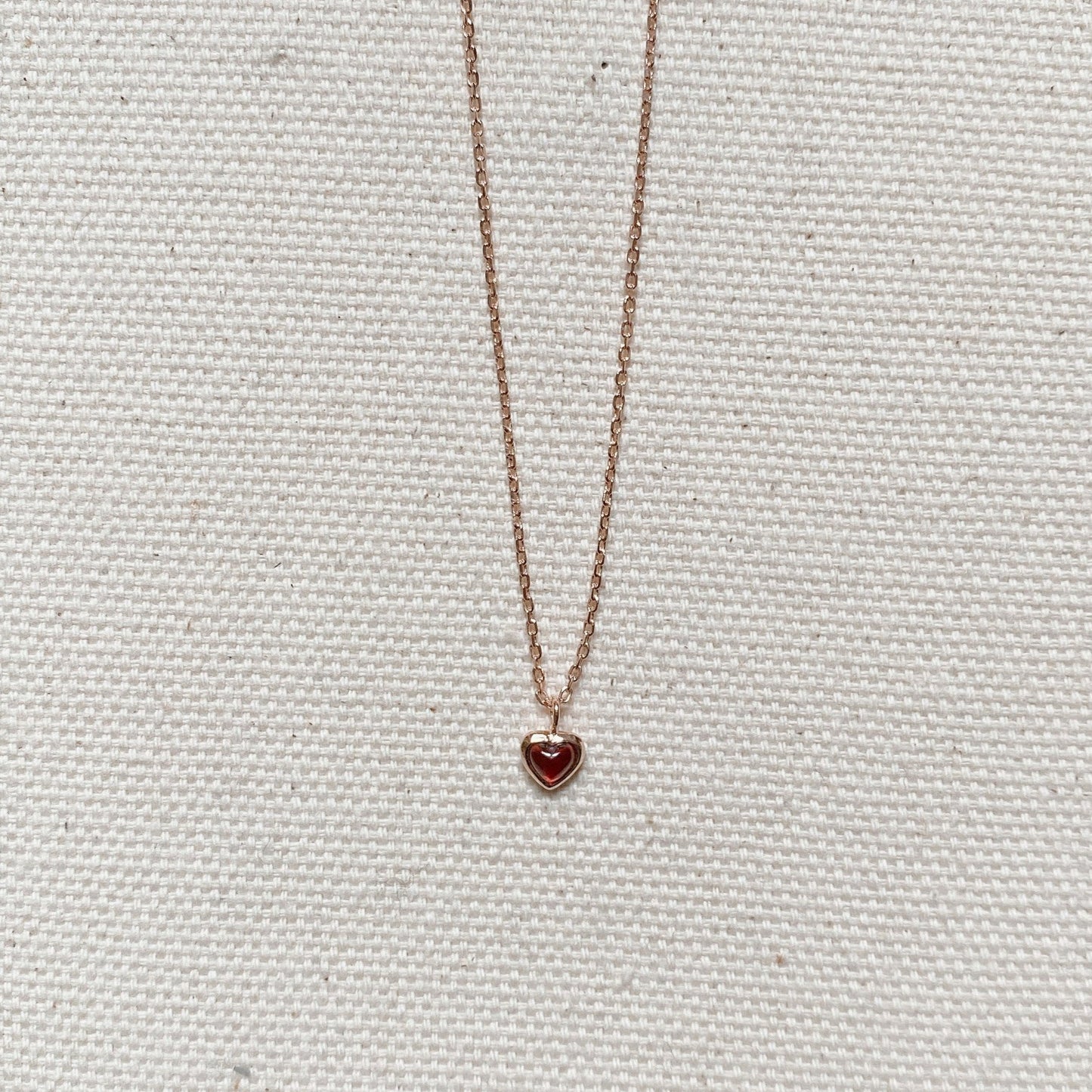 GARNET HEART NECKLACE - ROSE GOLD