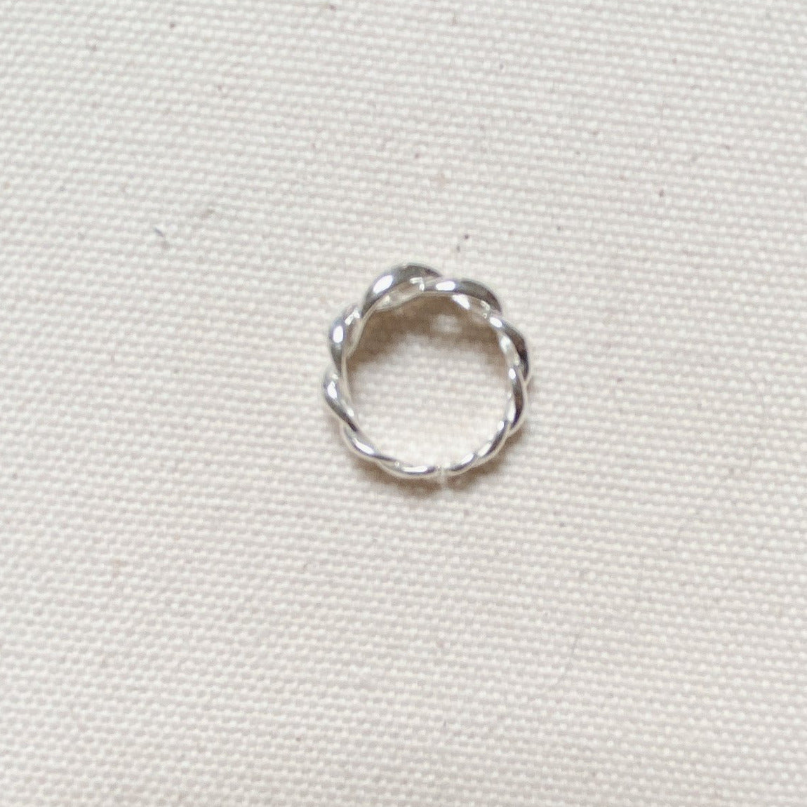 SILVER TWIST RING